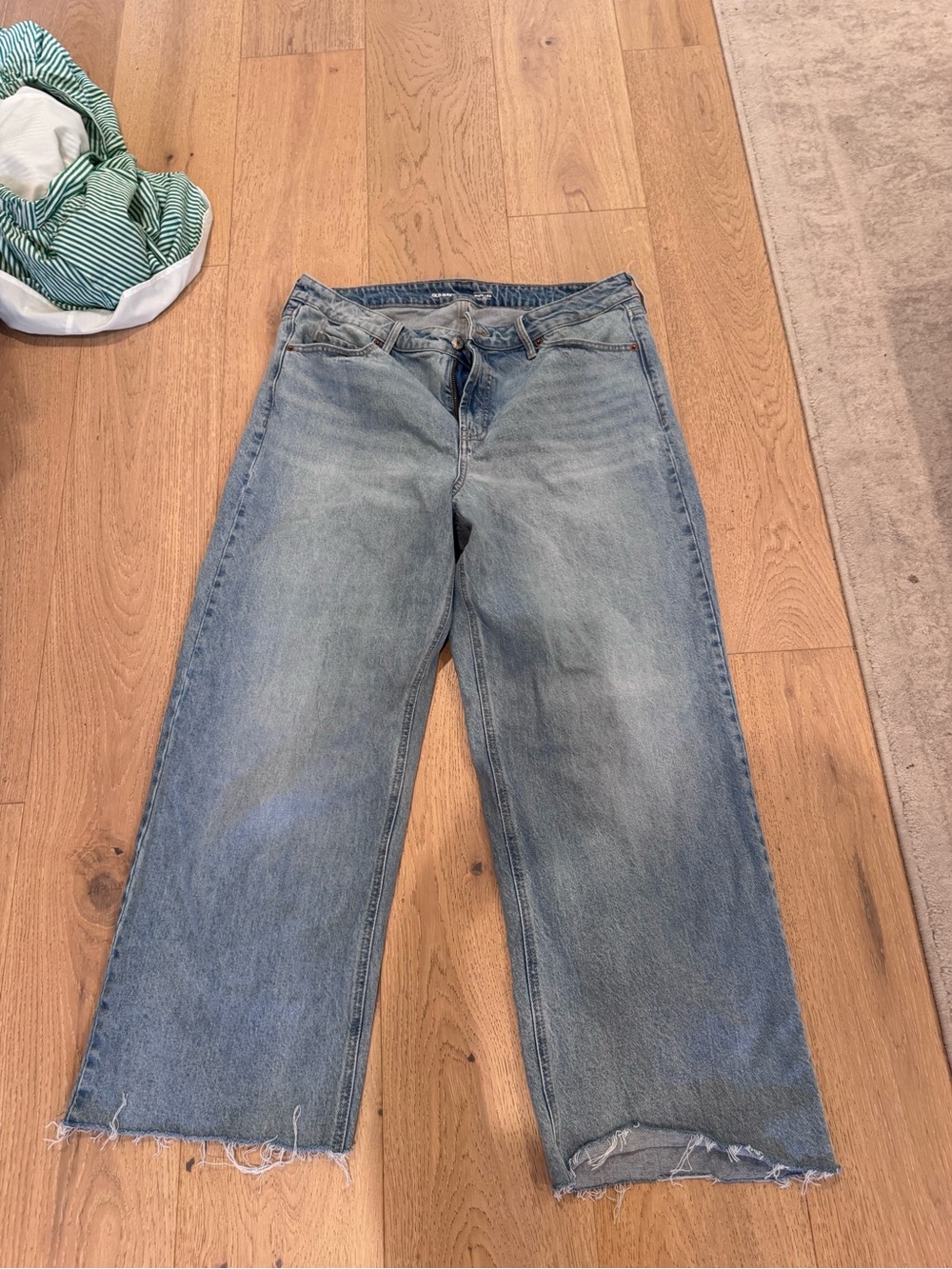 Old Navy Light Blue Wide-Leg Jeans